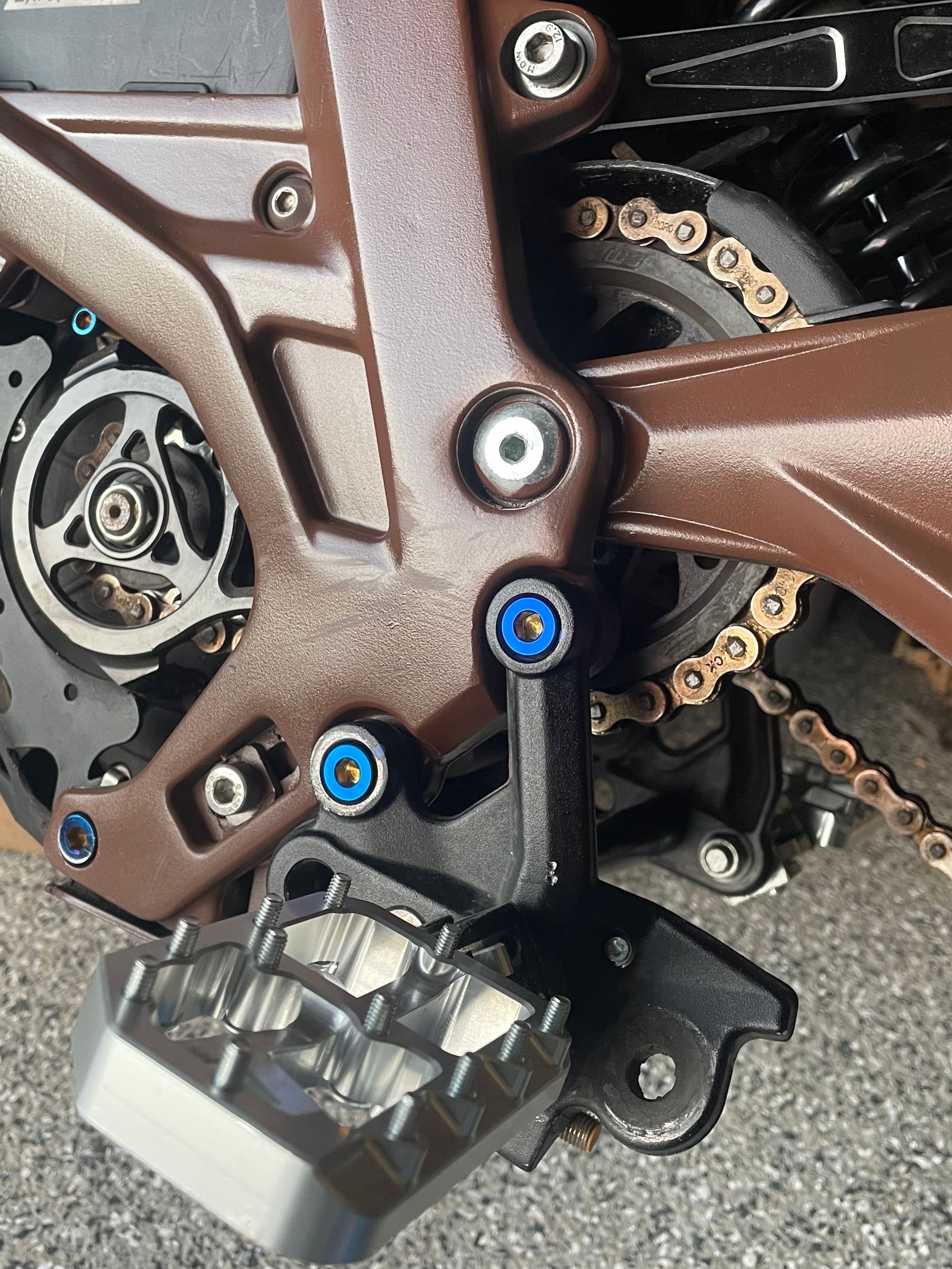 E-Moto peg bracket bolts(4 pc)